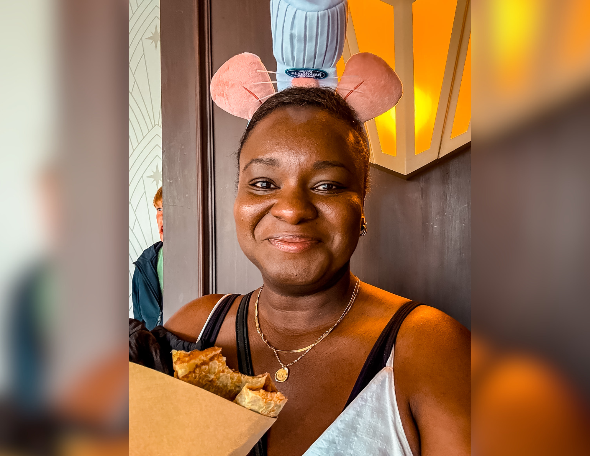 Disneyland Paris Guide.png